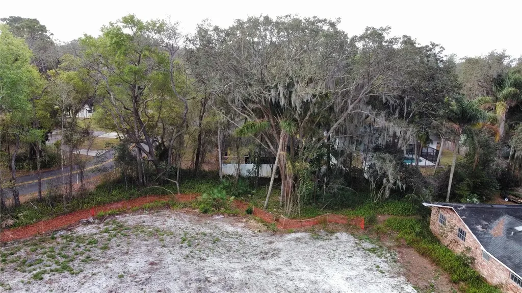 2221 Holly Lane Deland FL 32724