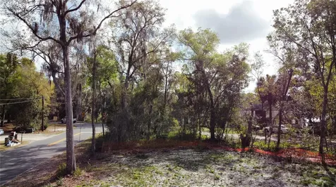 2221 Holly Lane Deland FL 32724