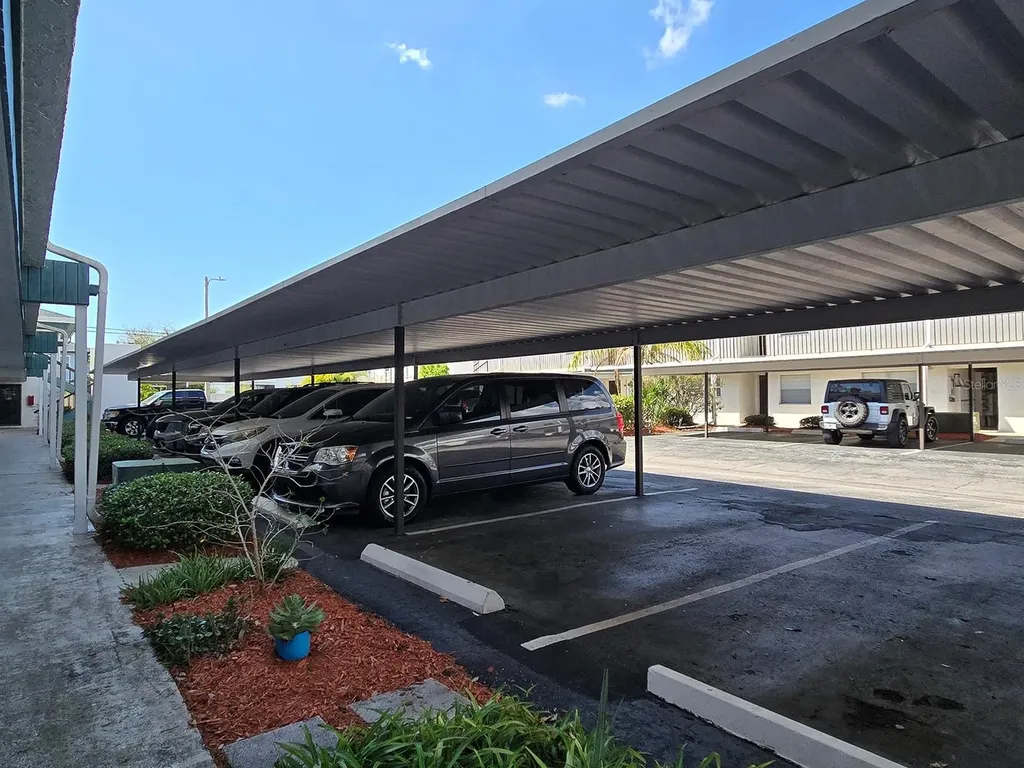 7700 92nd Street Seminole FL 33777