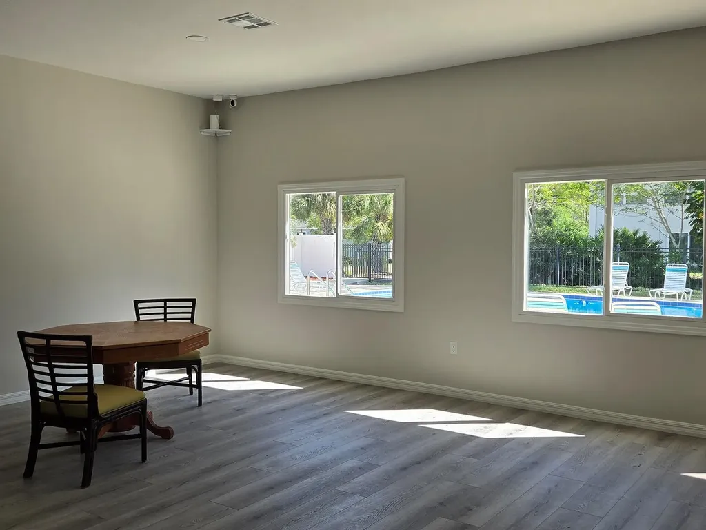 7700 92nd Street Seminole FL 33777