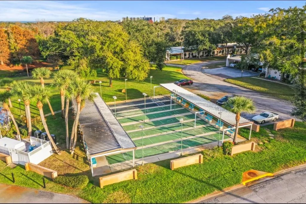 1395 Mission Drive W Clearwater FL 33759