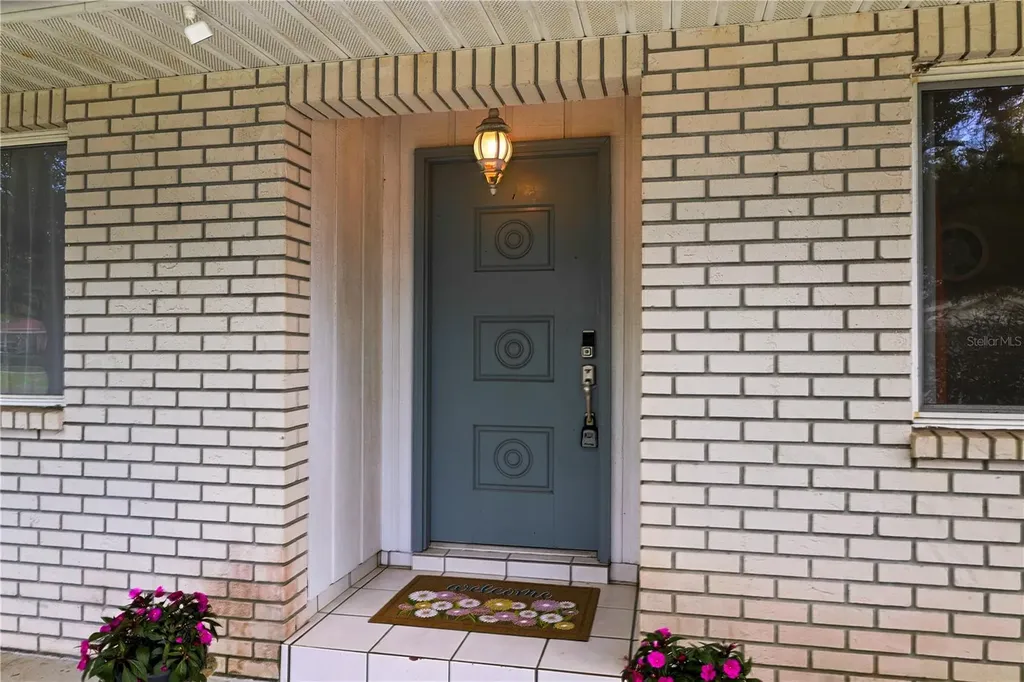 215 Morningside Drive Valrico FL 33594