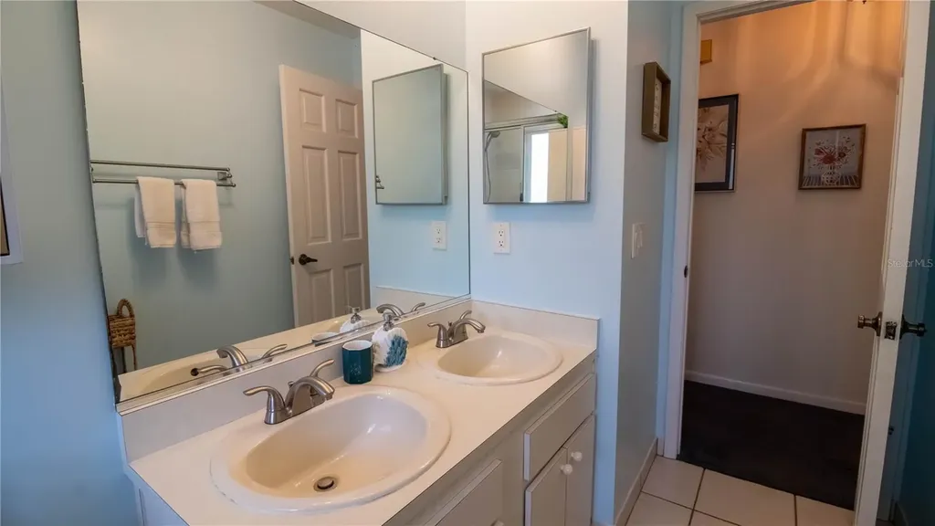 215 Morningside Drive Valrico FL 33594