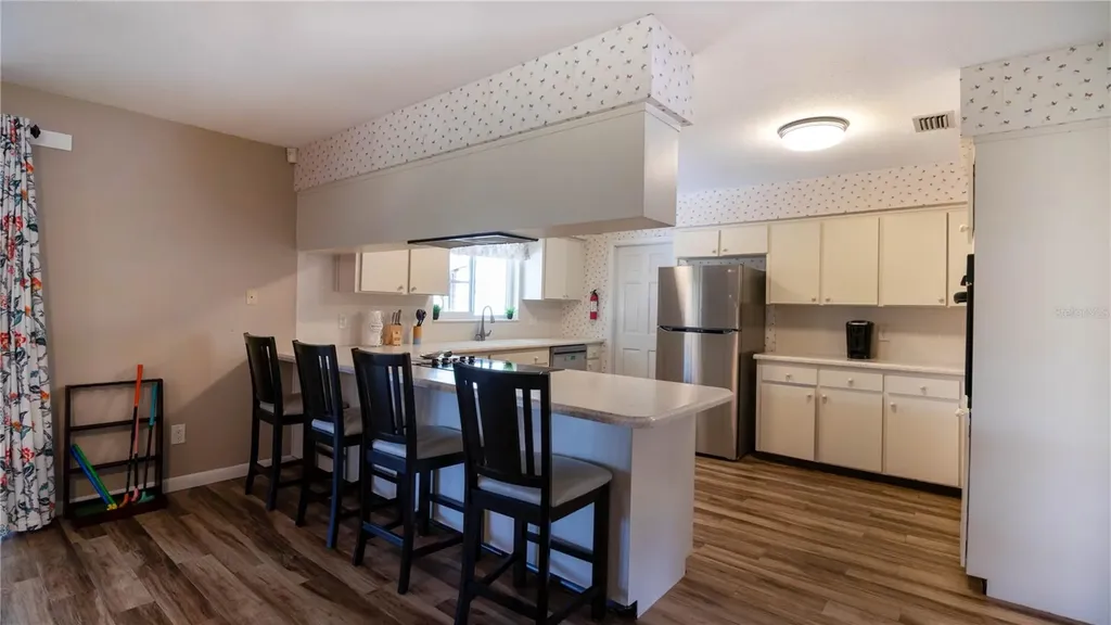 215 Morningside Drive Valrico FL 33594