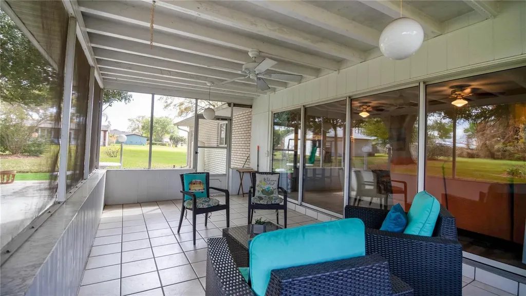 215 Morningside Drive Valrico FL 33594