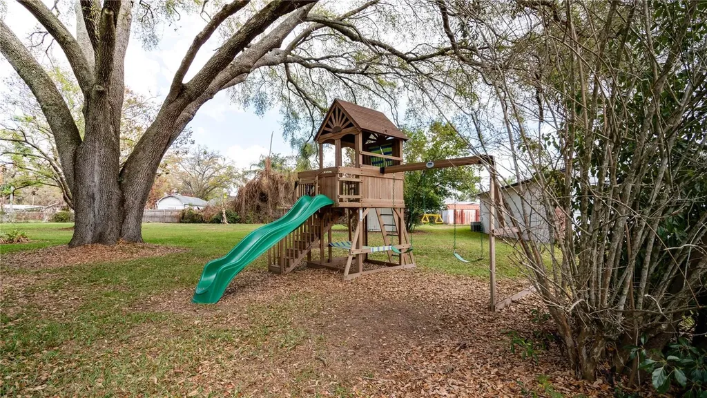 215 Morningside Drive Valrico FL 33594