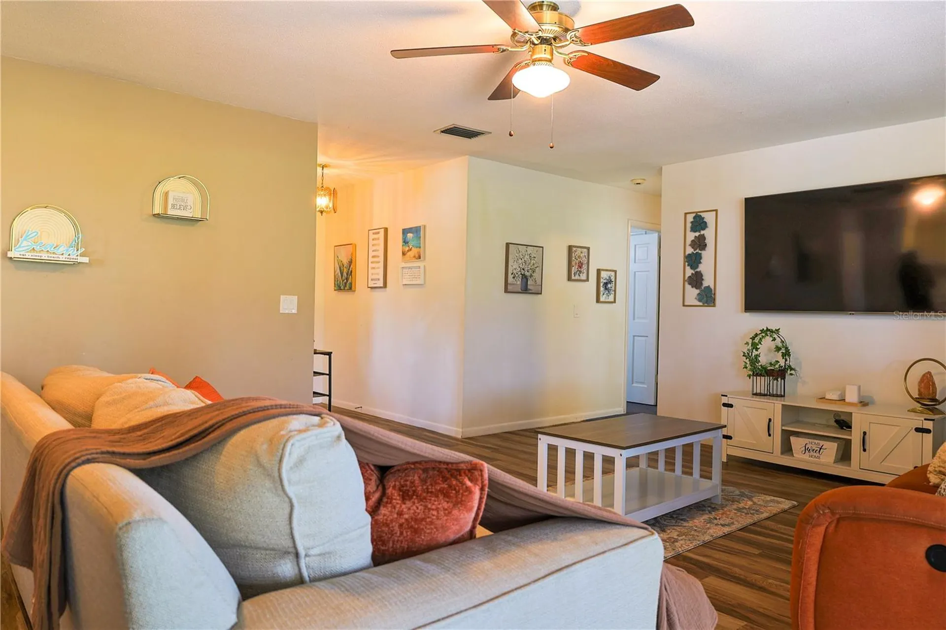 215 Morningside Drive Valrico FL 33594