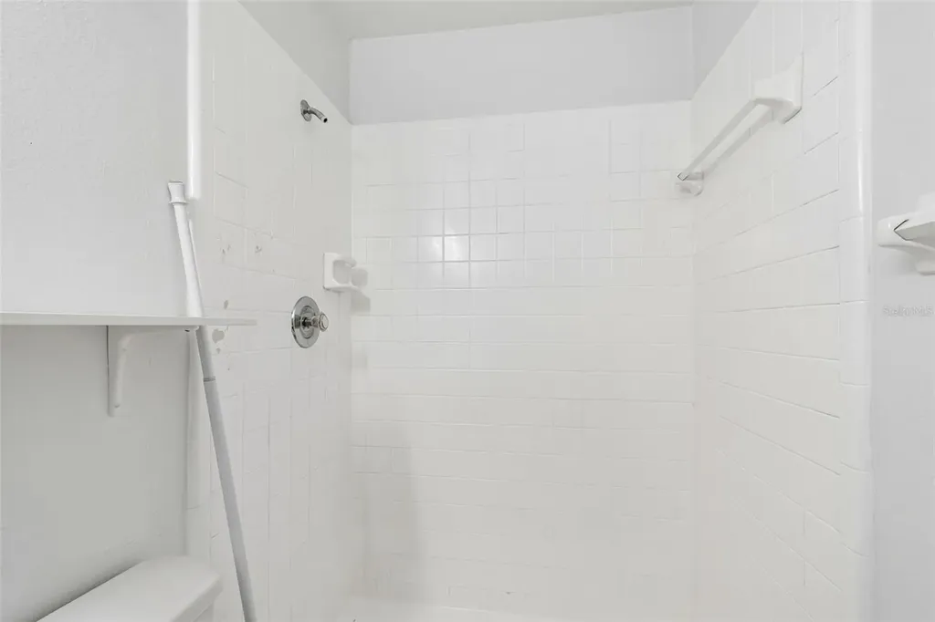 607 Bough Avenue Clearwater FL 33760