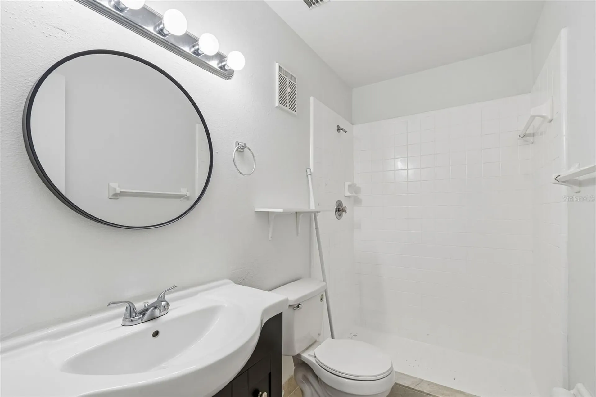 607 Bough Avenue Clearwater FL 33760