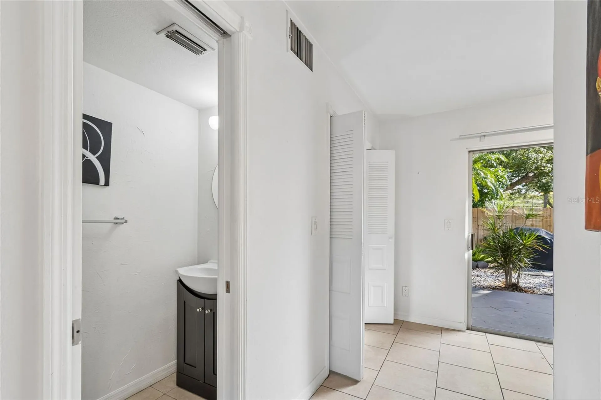607 Bough Avenue Clearwater FL 33760