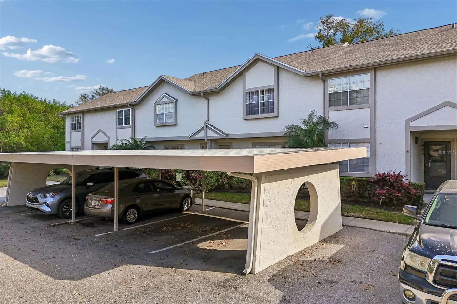 607 Bough Avenue Clearwater FL 33760