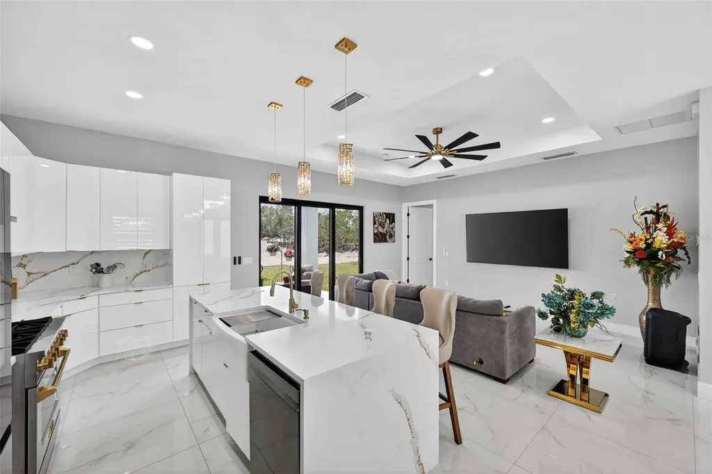 217 Cumberland Street Lake Placid FL 33852