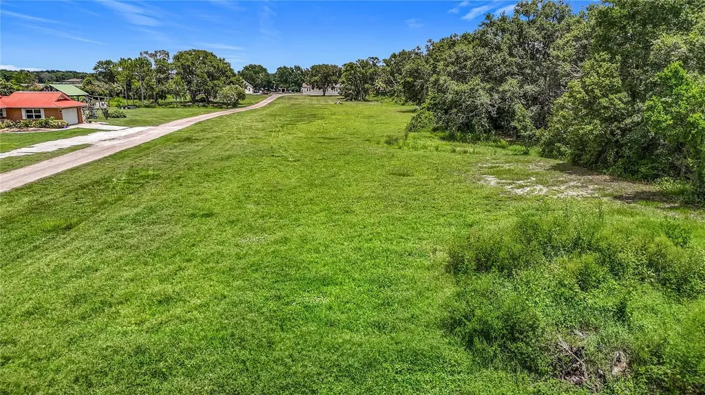 7211 Tumbleton Court Dover FL 33527