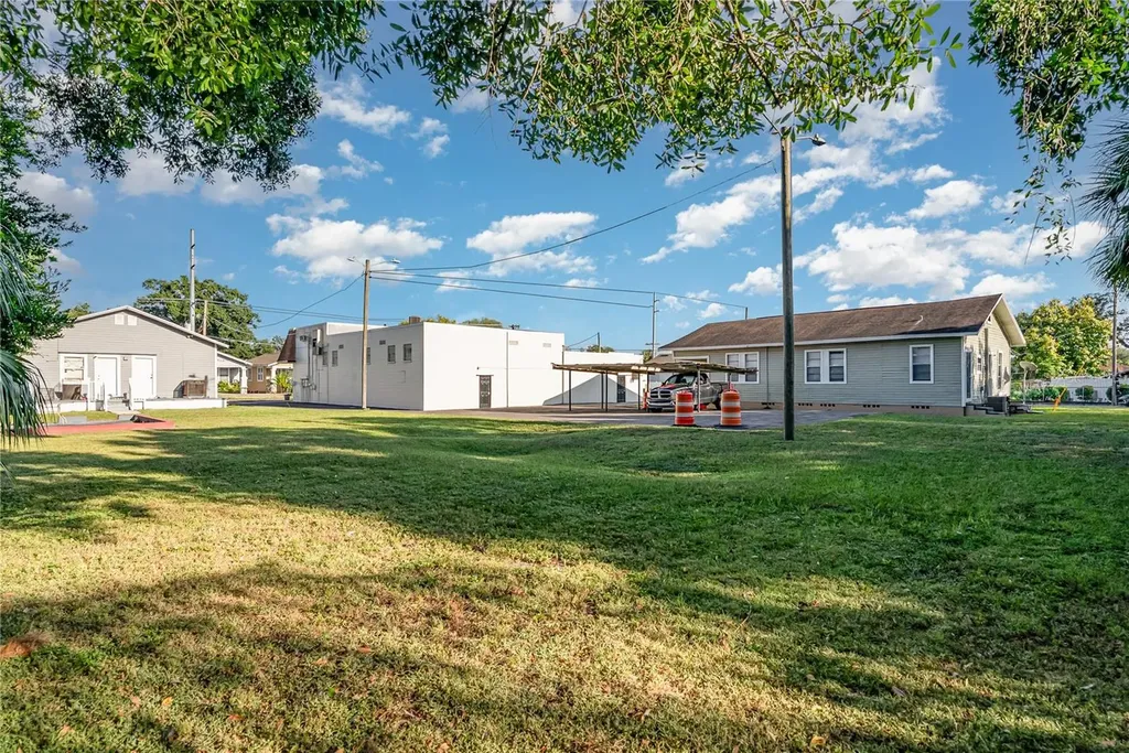 3416 N 15th Street Tampa FL 33605