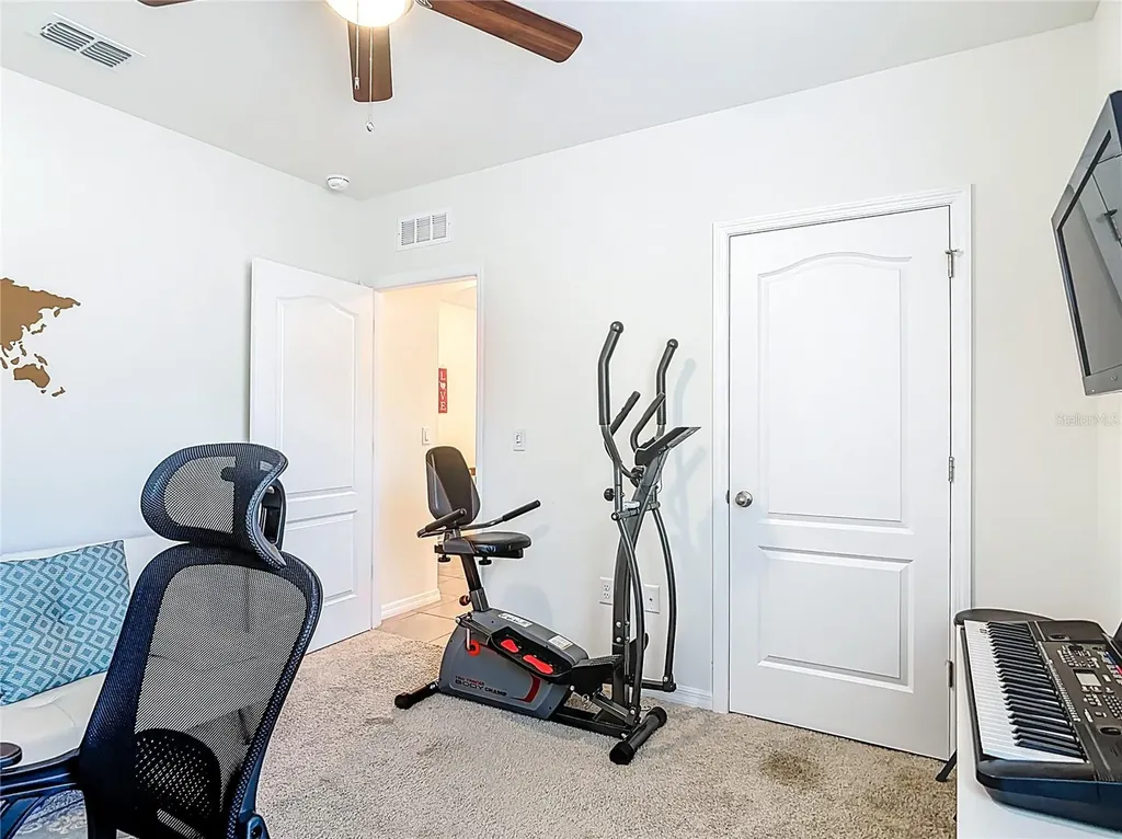 712 Red Hawk Lane Deltona FL 32725