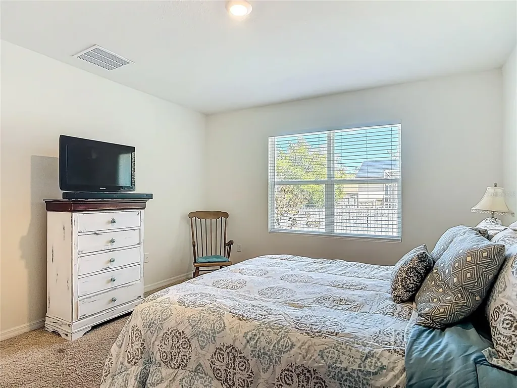 712 Red Hawk Lane Deltona FL 32725