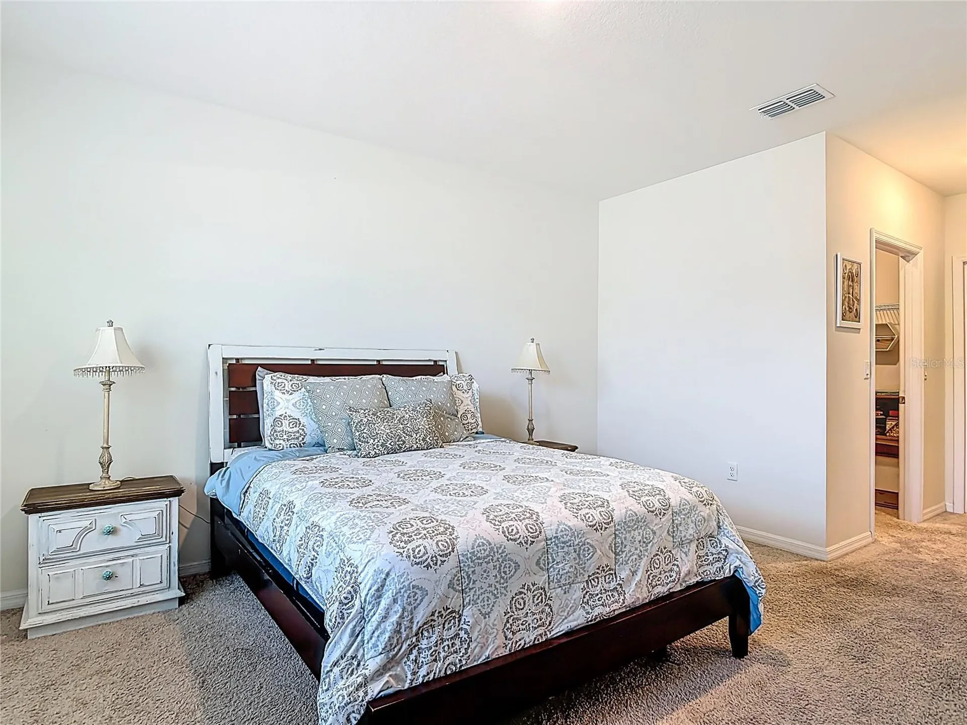 712 Red Hawk Lane Deltona FL 32725