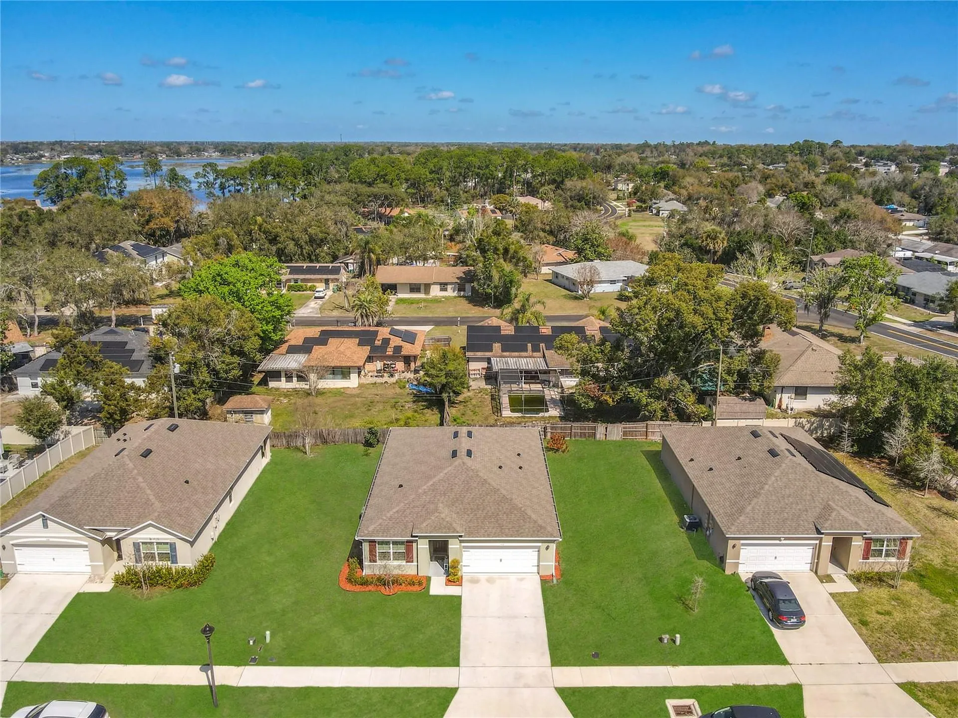 712 Red Hawk Lane Deltona FL 32725