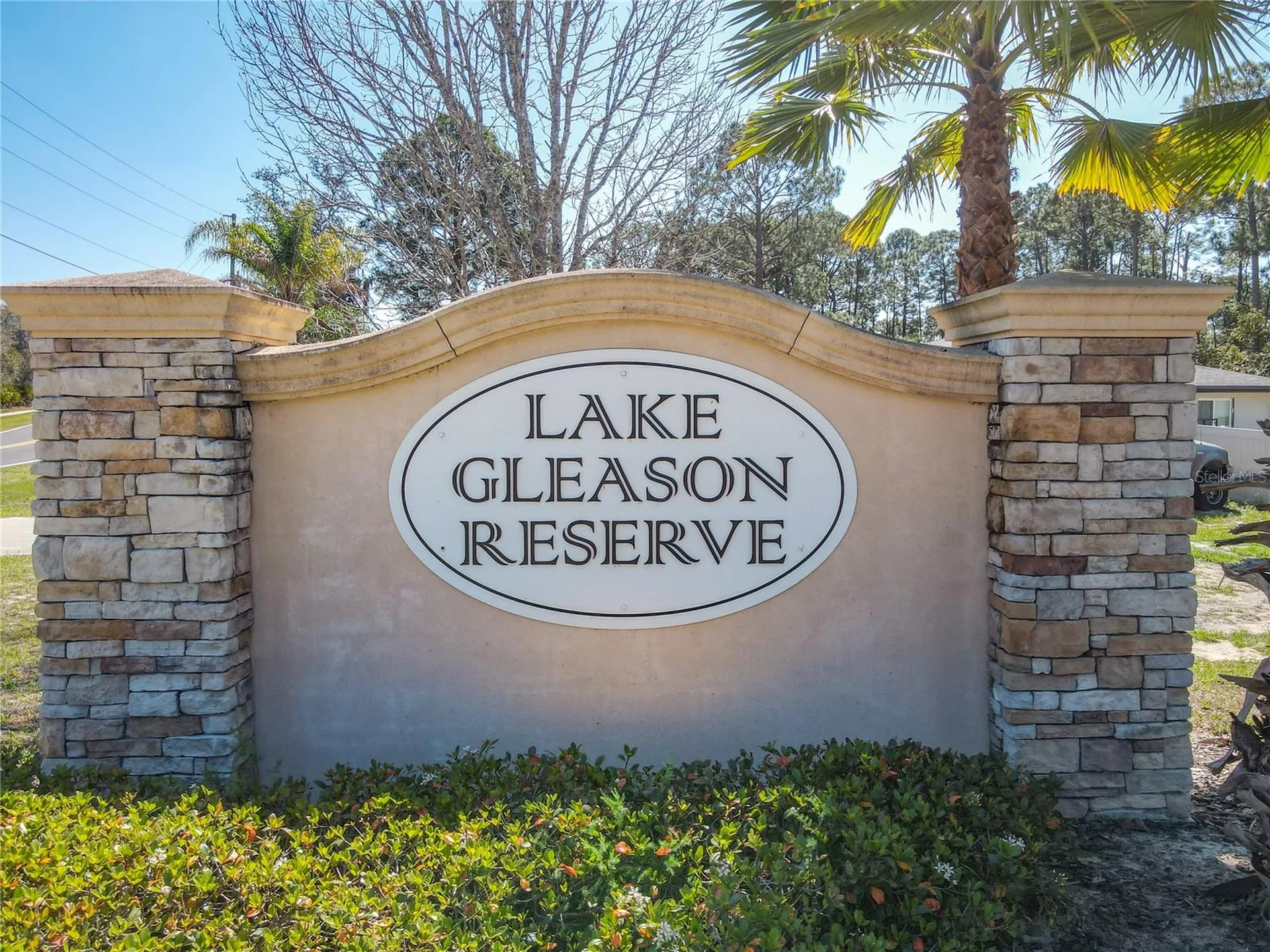 712 Red Hawk Lane Deltona FL 32725