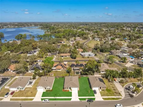 712 Red Hawk Lane Deltona FL 32725