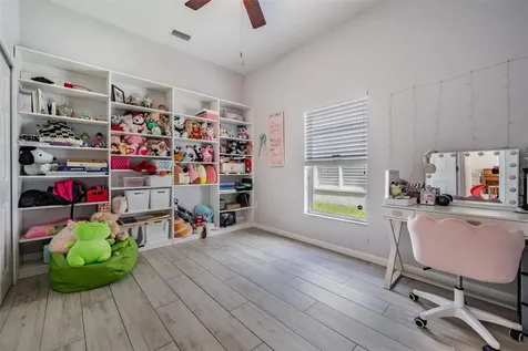 11130 Indian Oaks Drive Tampa FL 33625