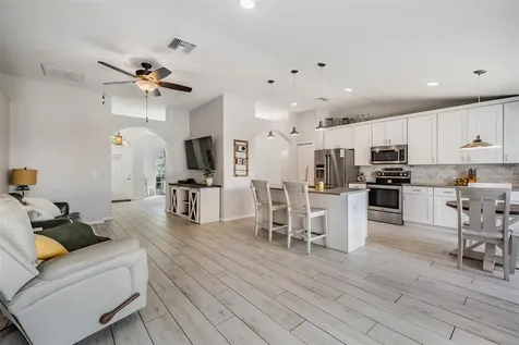 11130 Indian Oaks Drive Tampa FL 33625