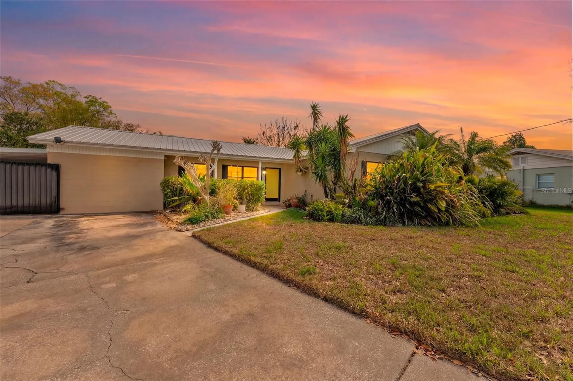 6429 N Gomez Avenue Tampa FL 33614