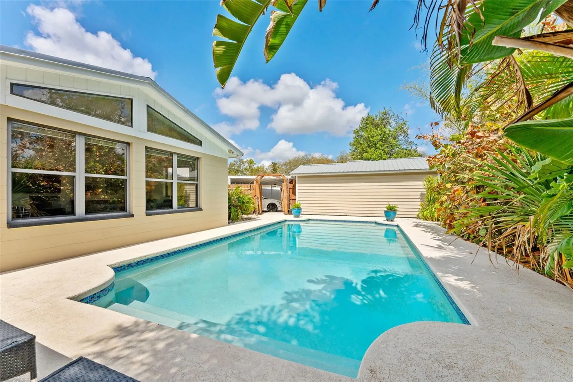 6429 N Gomez Avenue Tampa FL 33614