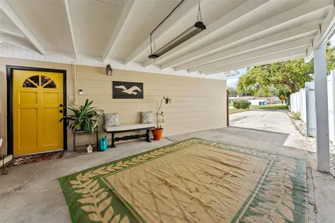6429 N Gomez Avenue Tampa FL 33614