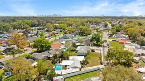 6429 N Gomez Avenue Tampa FL 33614