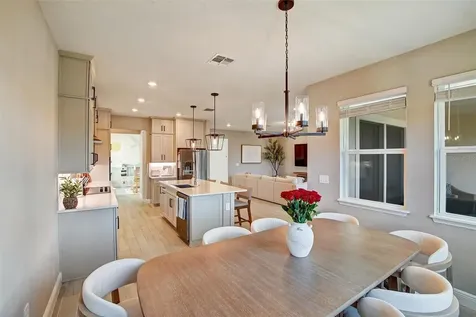 2121 Divot Drive Daytona Beach FL 32124