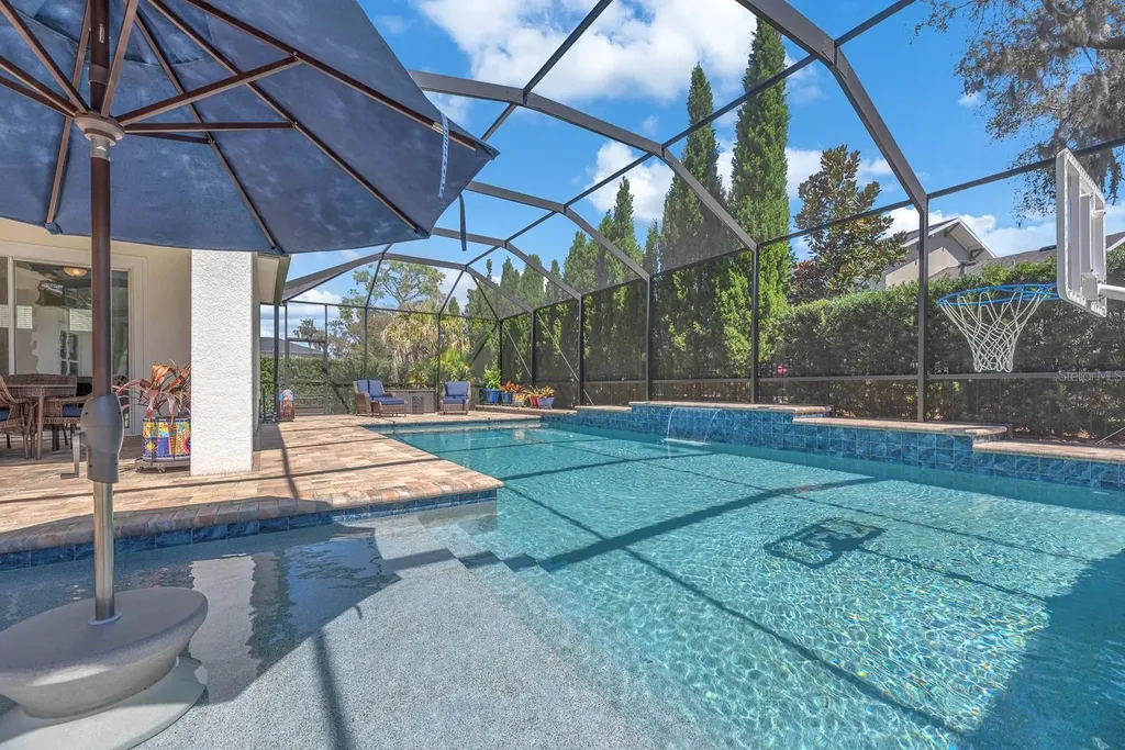 5210 Alafia Falls Drive Lithia FL 33547