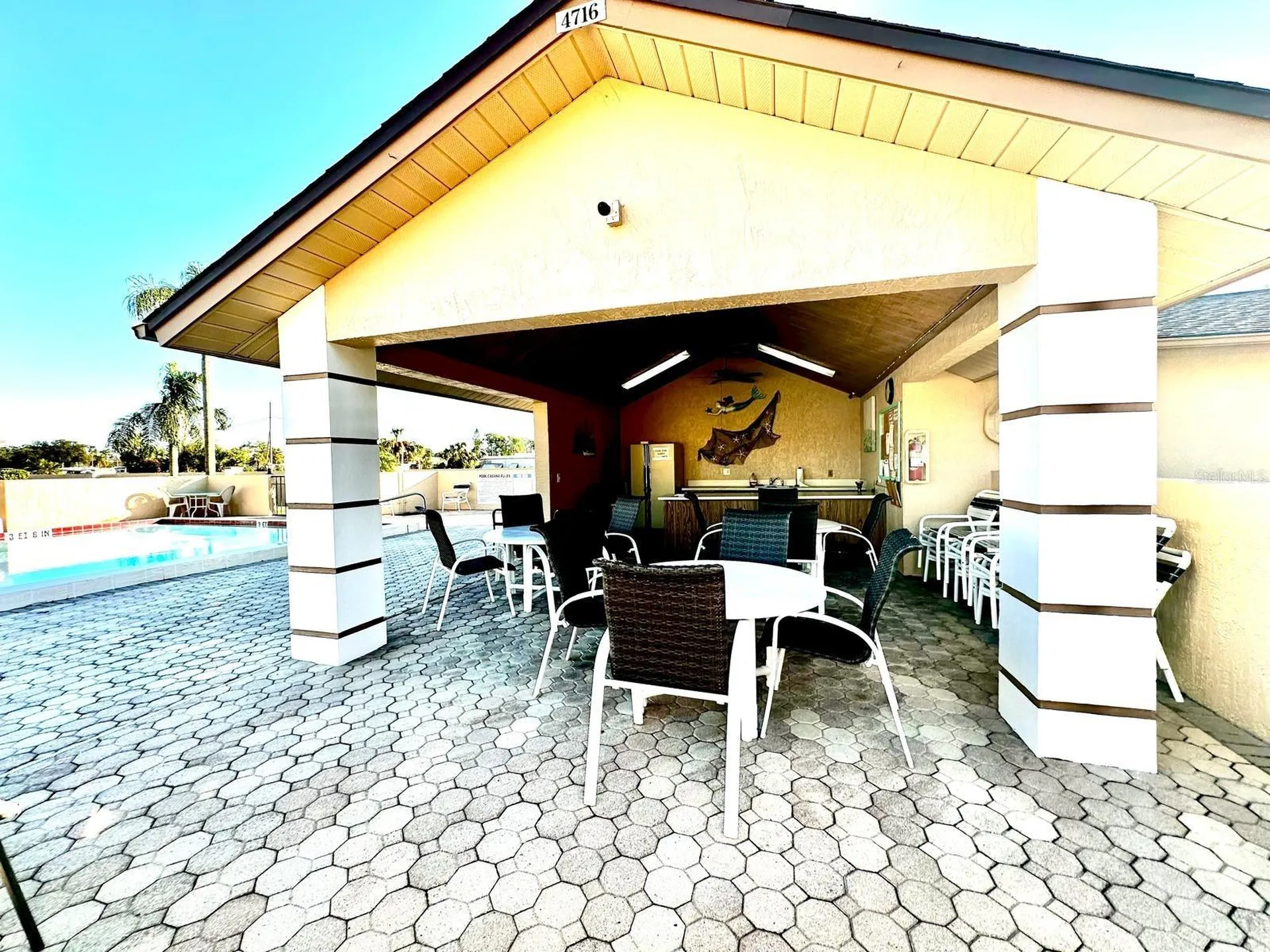 4749 Sunny Loop Holiday FL 34690
