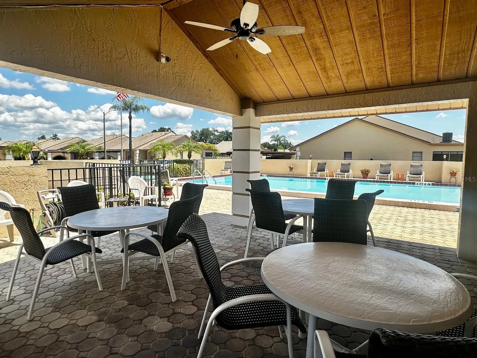 4749 Sunny Loop Holiday FL 34690