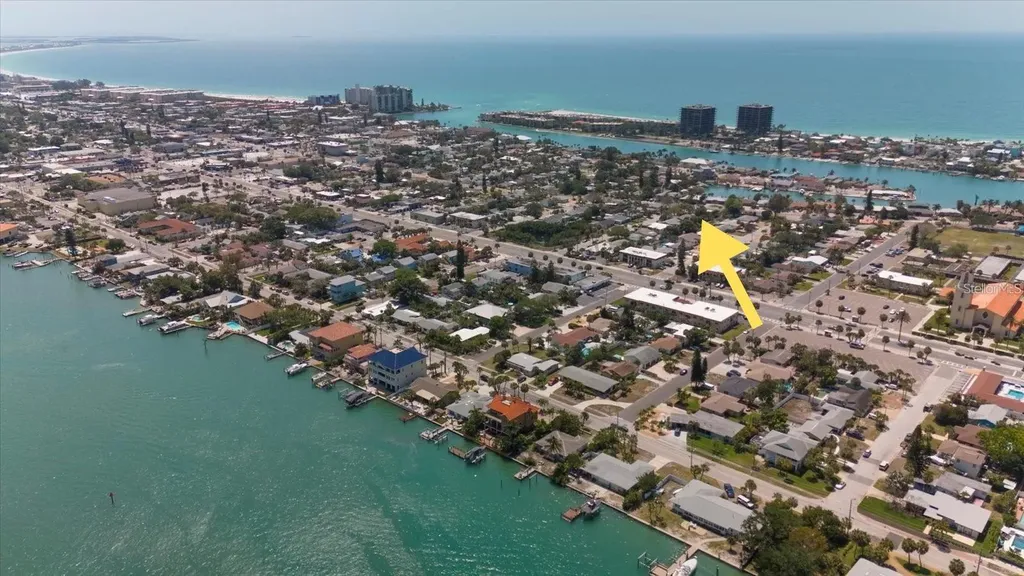 469 80th Way St Pete Beach FL 33706