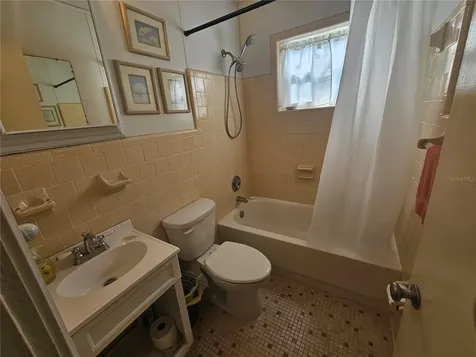 469 80th Way St Pete Beach FL 33706