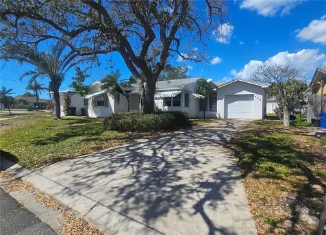 469 80th Way St Pete Beach FL 33706