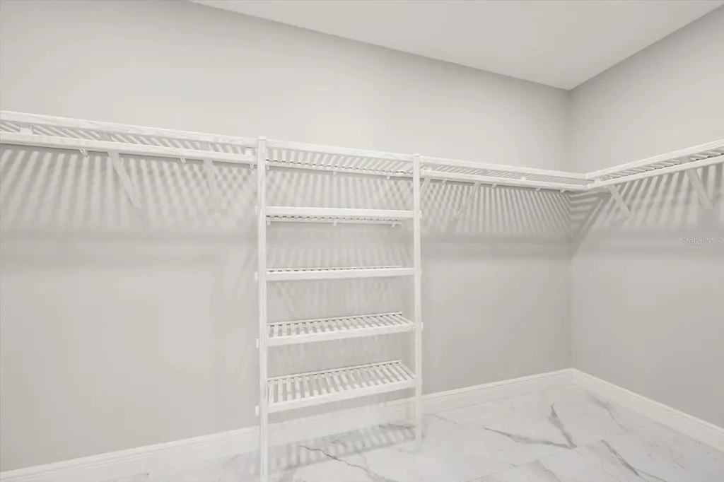 211 Dolphin Point Clearwater FL 33767
