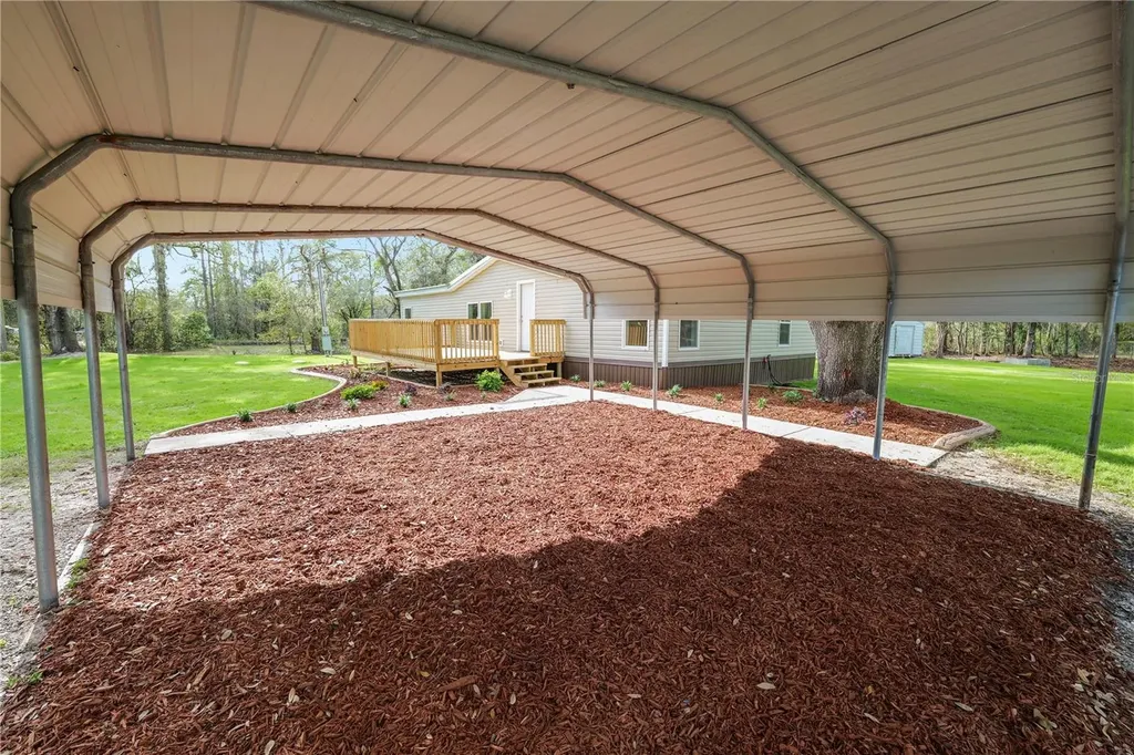 6112 W Dormany Road Plant City FL 33565