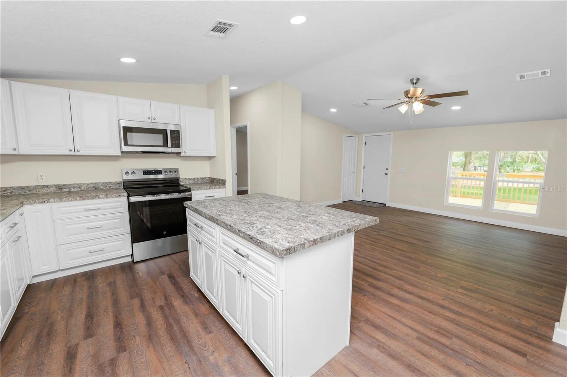6112 W Dormany Road Plant City FL 33565