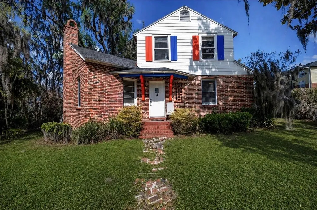 949 SW 13th Street Gainesville FL 32601