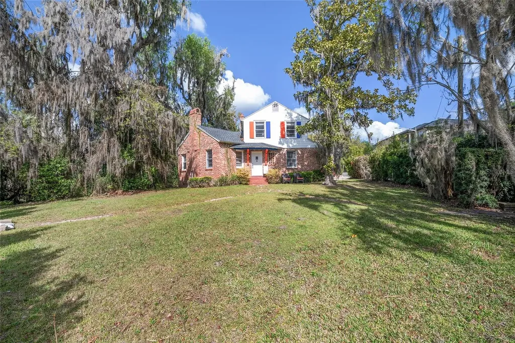 949 SW 13th Street Gainesville FL 32601