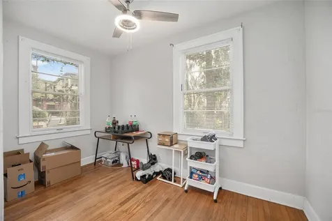 949 SW 13th Street Gainesville FL 32601