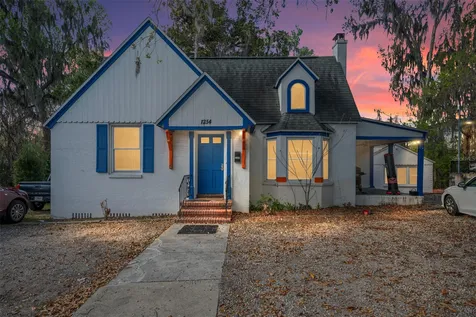 949 SW 13th Street Gainesville FL 32601
