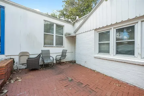 949 SW 13th Street Gainesville FL 32601
