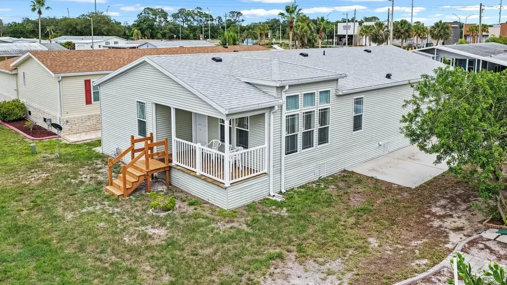 209 S Port Royal Lane Apollo Beach FL 33572