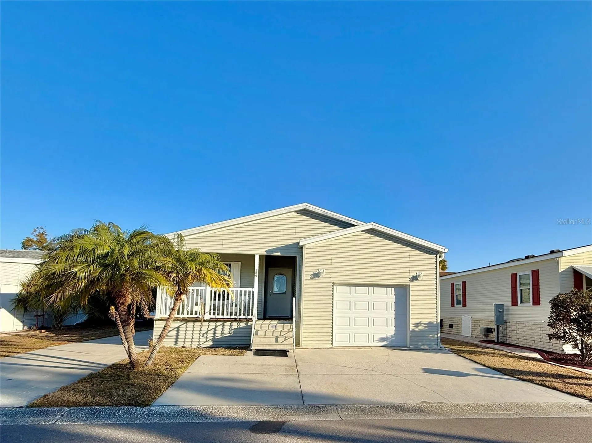 209 S Port Royal Lane Apollo Beach FL 33572