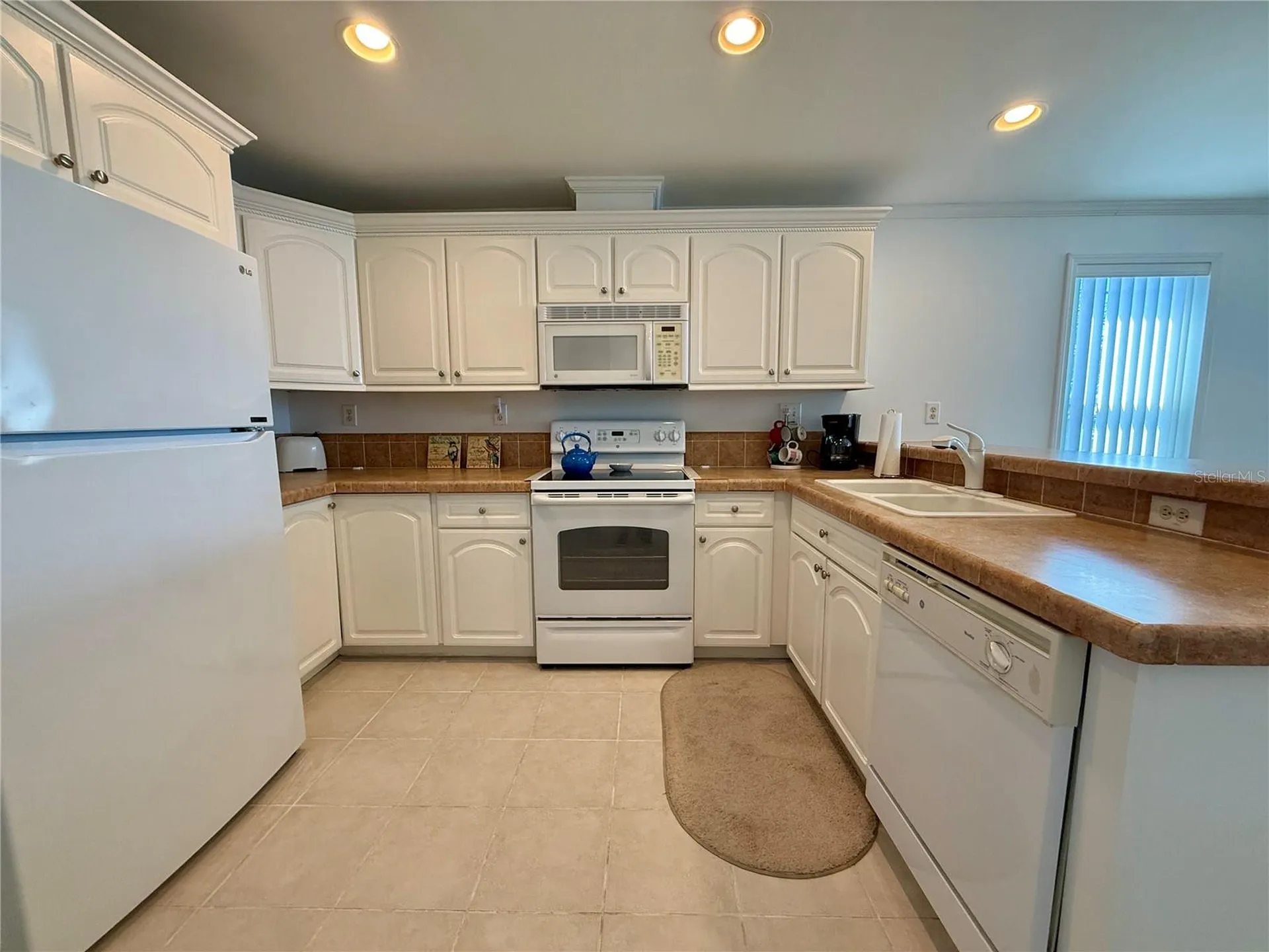 209 S Port Royal Lane Apollo Beach FL 33572