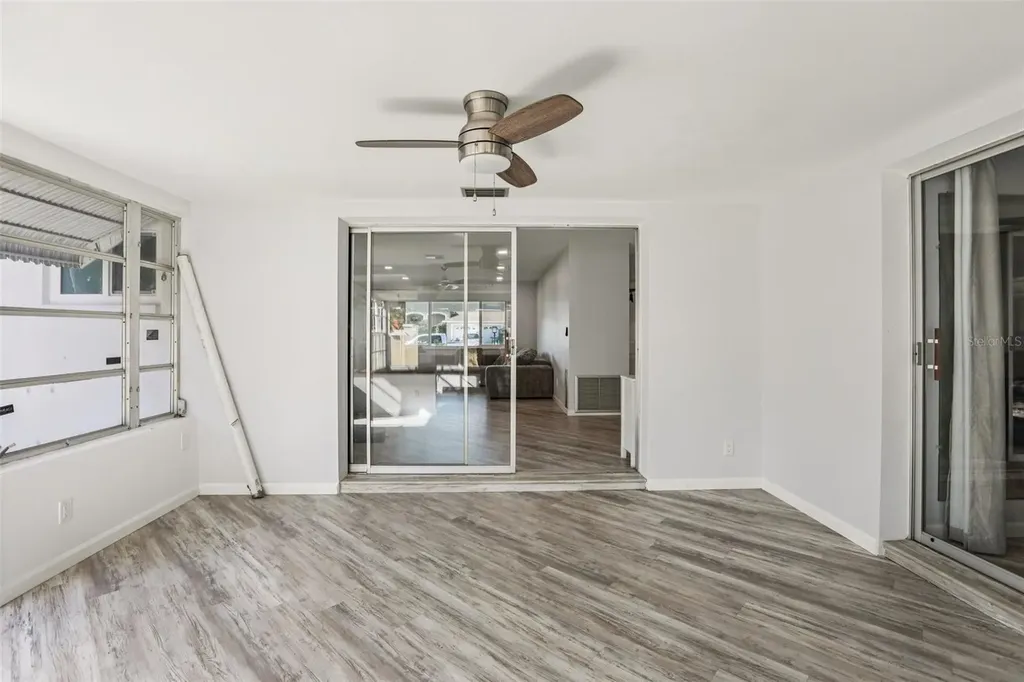 10569 Lake Vista Drive Seminole FL 33772
