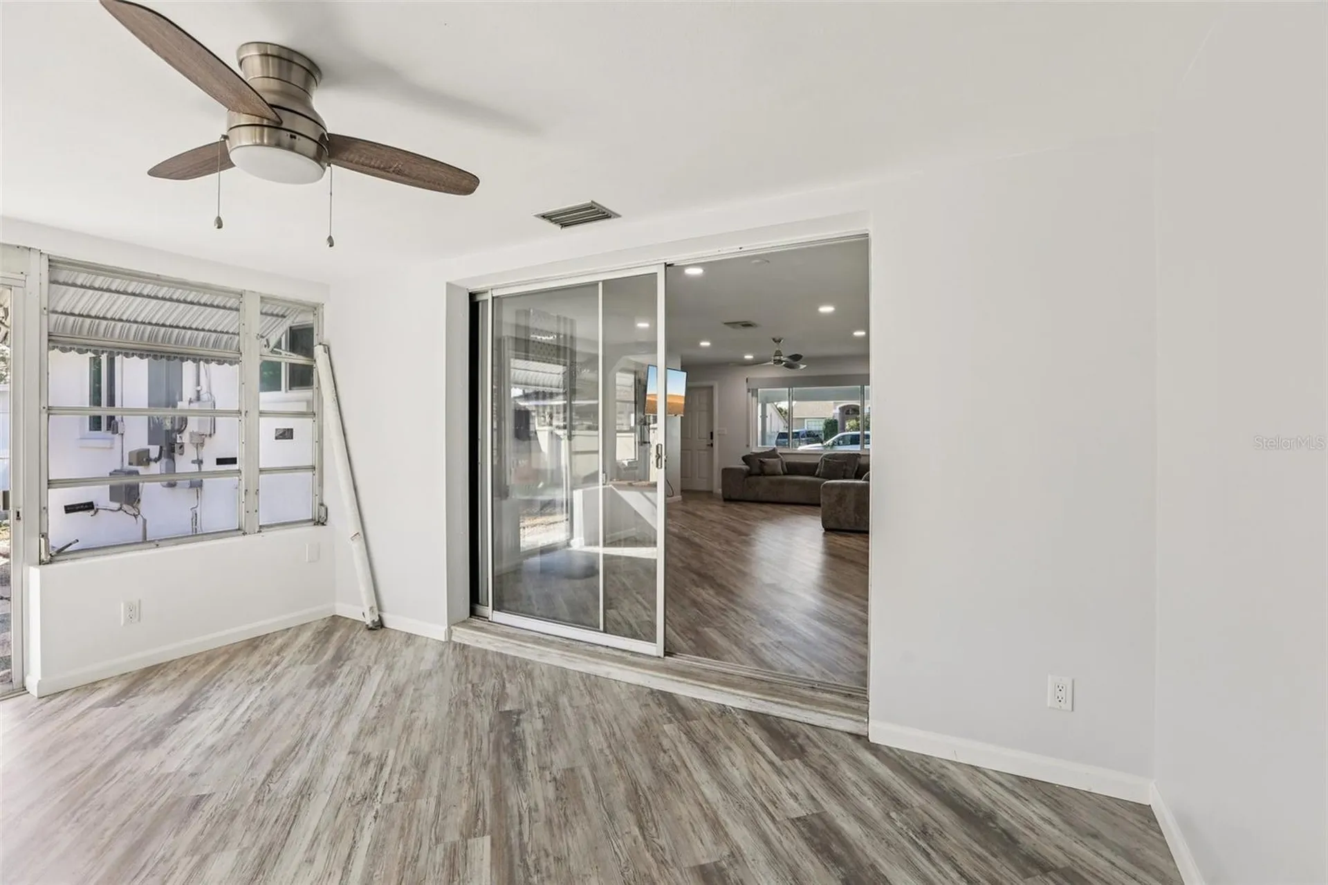 10569 Lake Vista Drive Seminole FL 33772